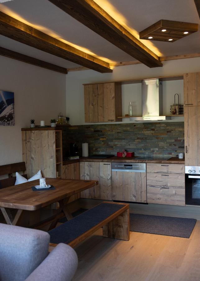 Chalet Gletscherblick Stubai 米耶德斯 外观 照片